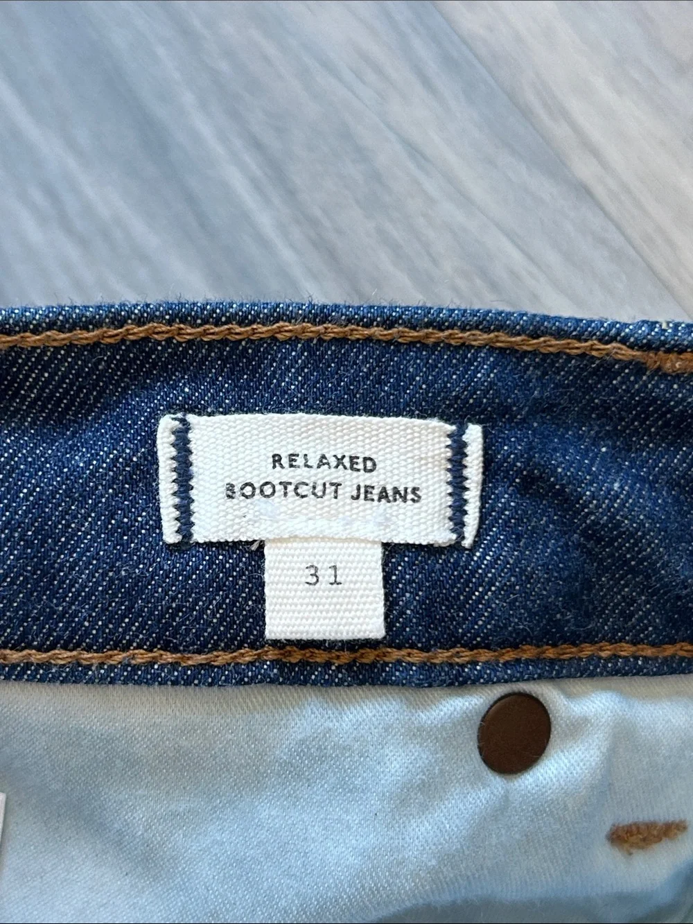 NWOT Madewell Relaxed Bootcut Jeans - Picture 4 of 10